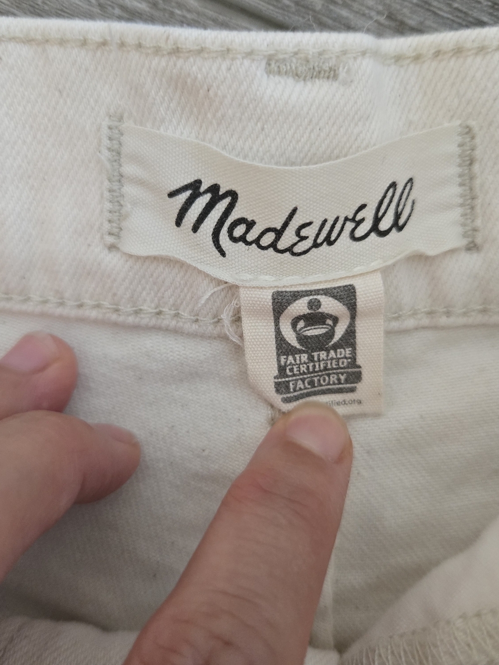 Madewell Shorts - Clean Casual Fit